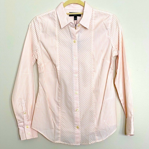Banana Republic Tops - NWT Banana Republic Tailored Fit Shirt